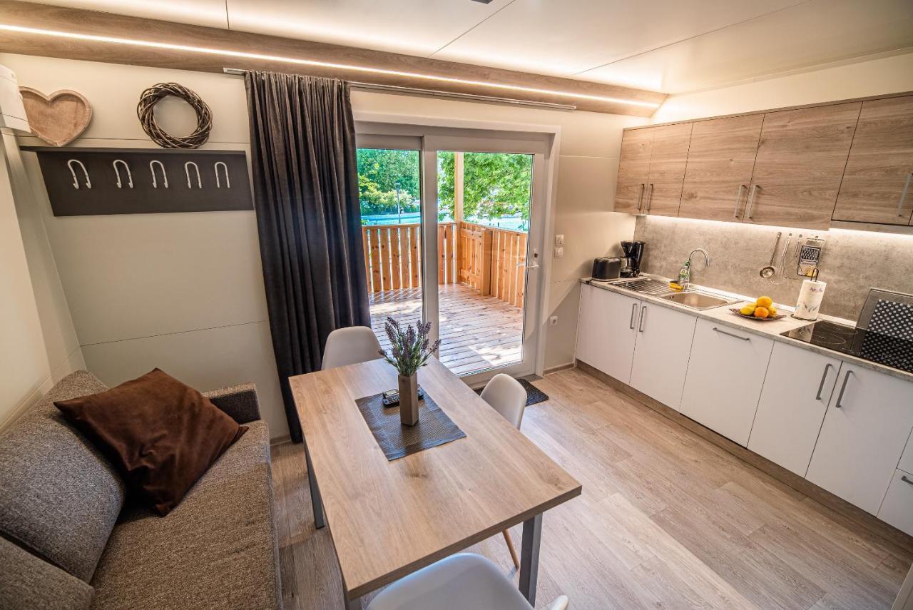 Premium Mobile Tree House With Thermal Riviera Tickets Catez ob Savi Exterior photo